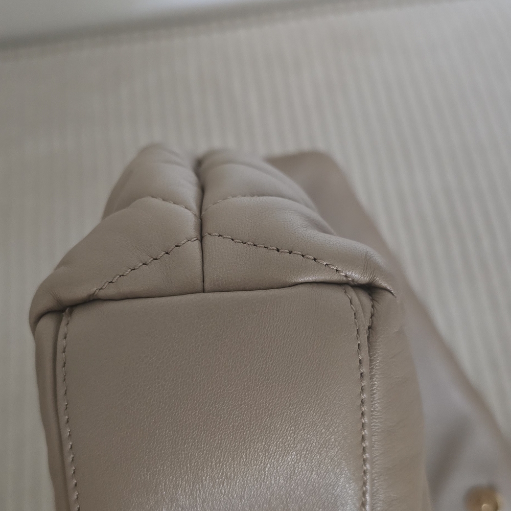 Yves Saint Laurent Tan Quilted Clutch - Picture 8 of 13